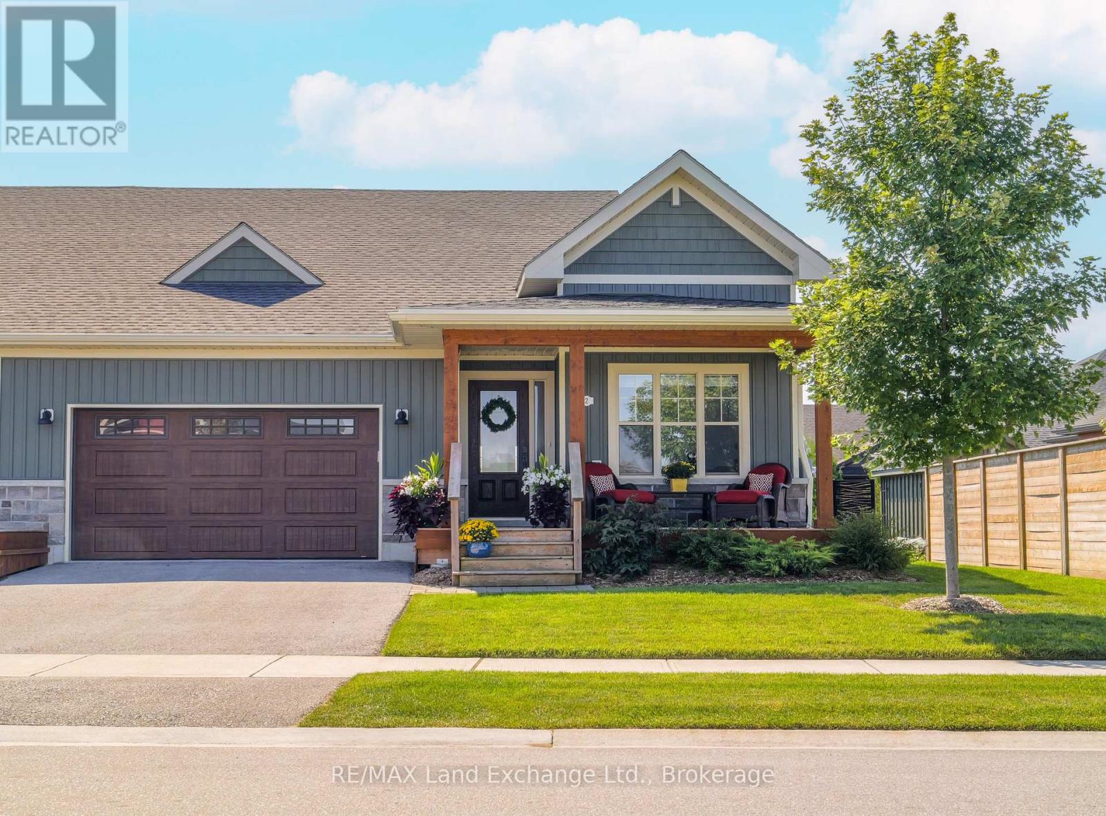 1 2 Fairway Ln, Saugeen Shores, ON N0H 2C3