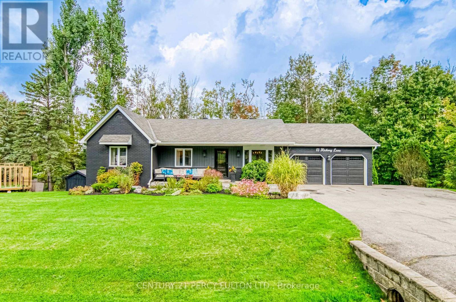 13 Hickory Ln, Oro-medonte Sugarbush, ON L0L 1E0