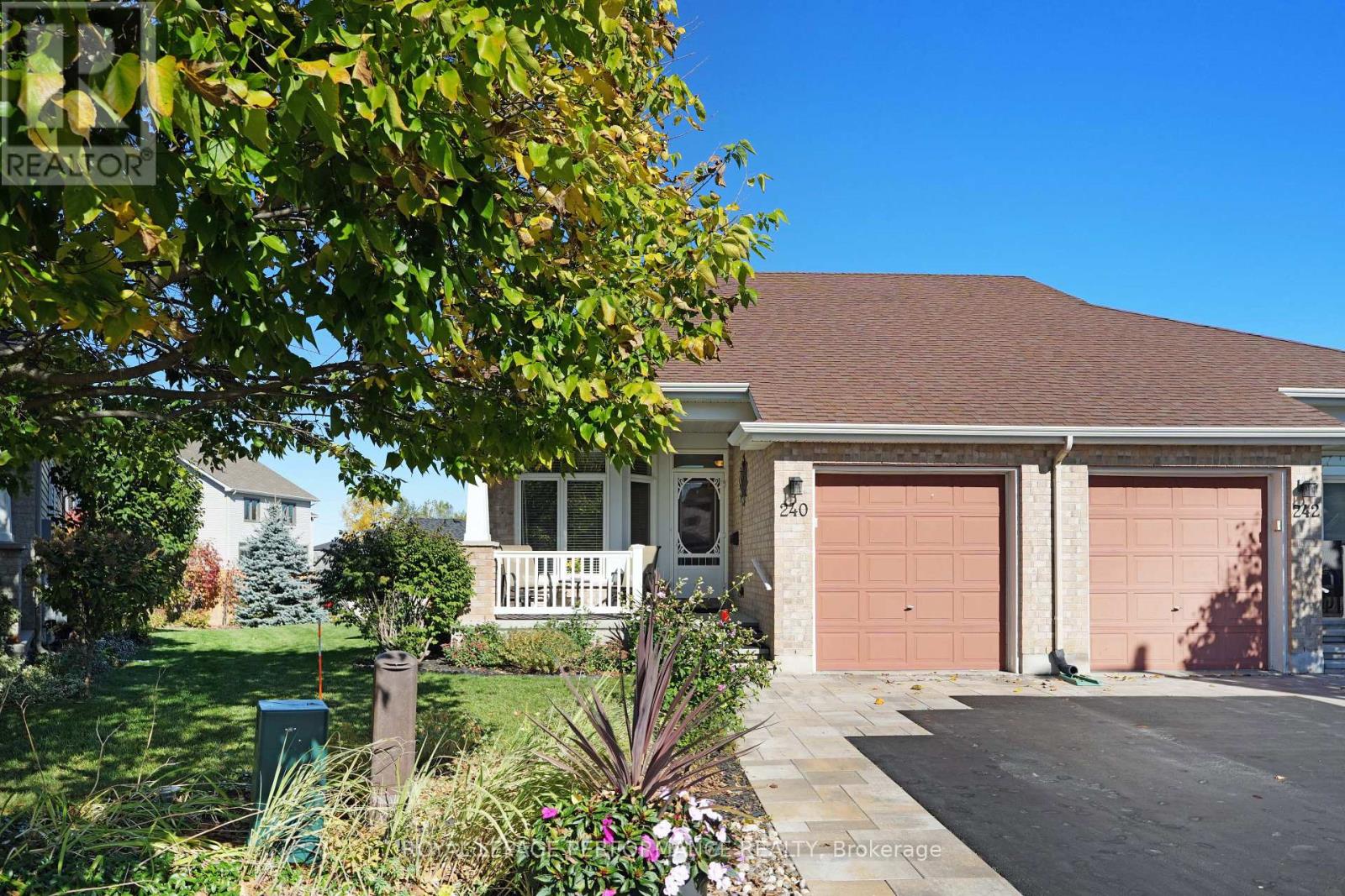 240 Bulrush Cres, Ottawa, ON K1T 0E6