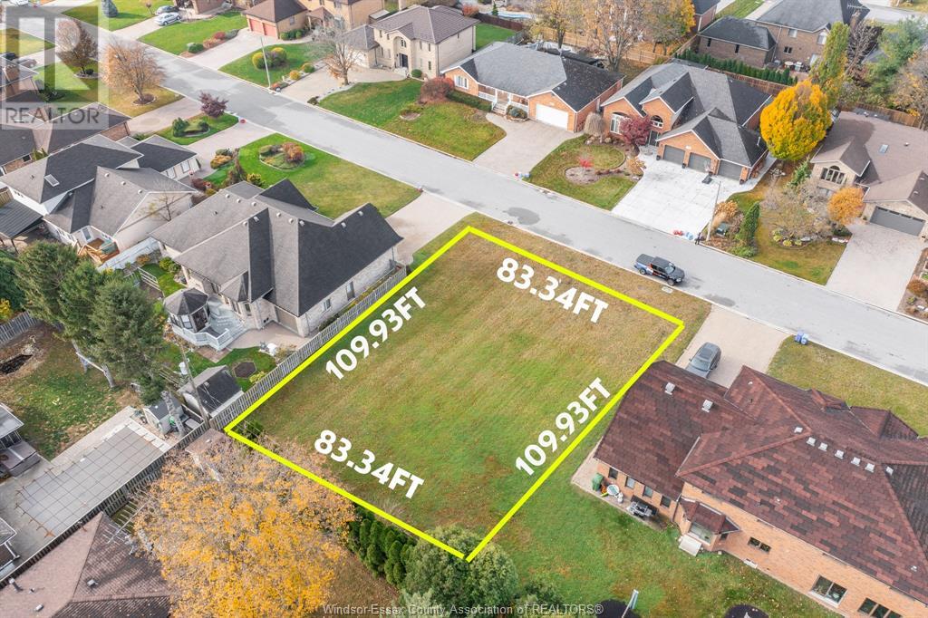 5758 Bagley Ave, Lasalle, ON N9H 1P1