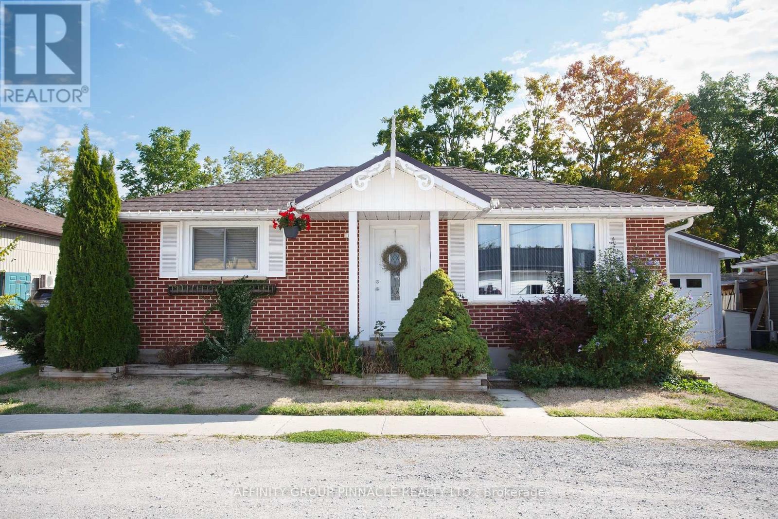 74 William St, Kawartha Lakes, ON K0M 1A0