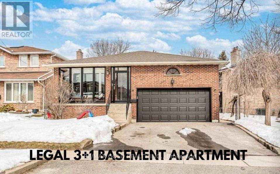 3 Panorama Cres N, Brampton Northgate, ON L6S 3T7