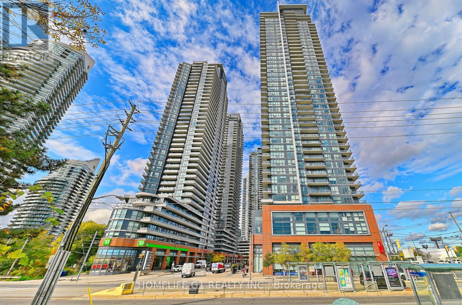 8 2212 Lakeshore Blvd, Toronto, ON M8V 0C2