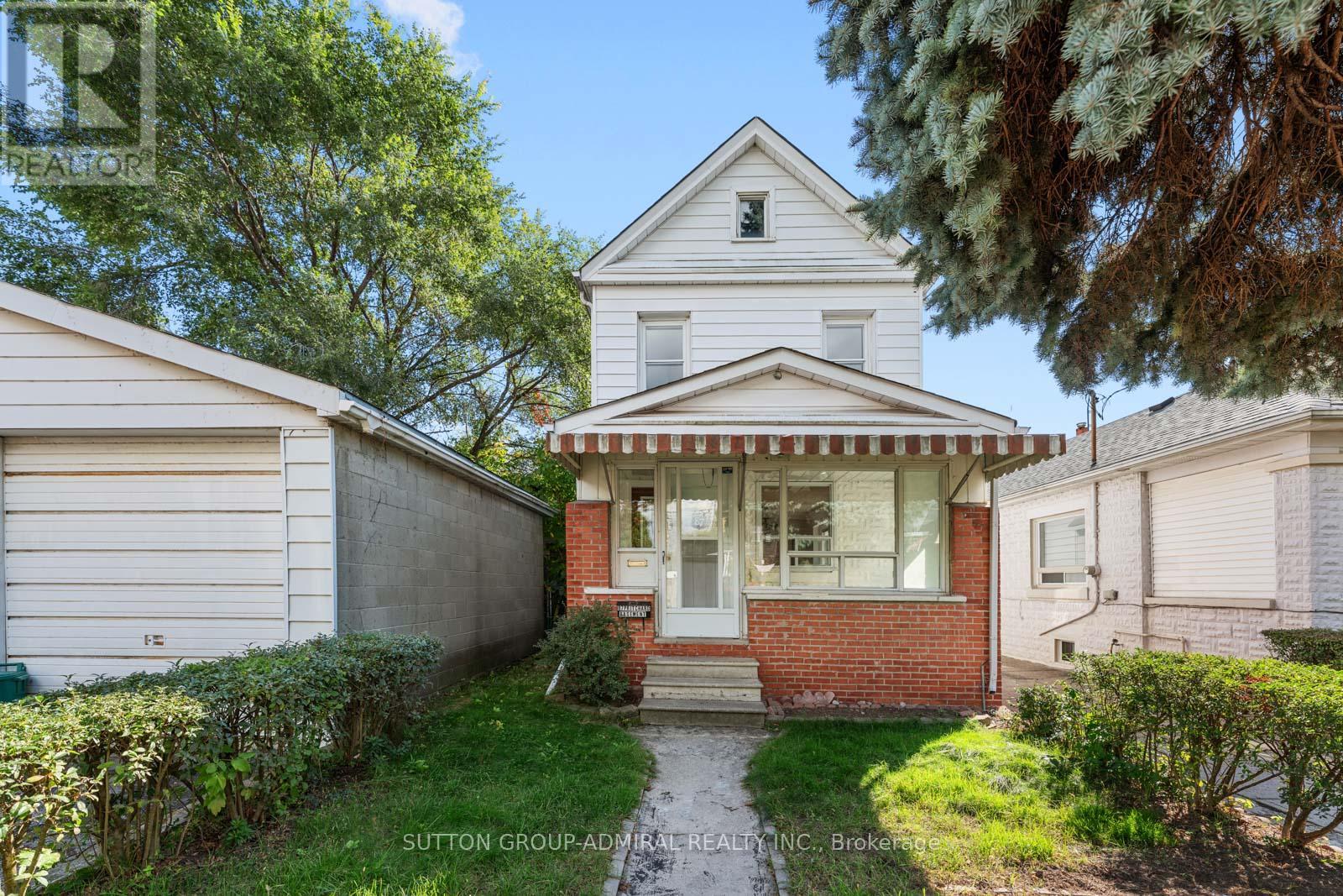 87 Pritchard Ave, Toronto, ON M6N 4A8