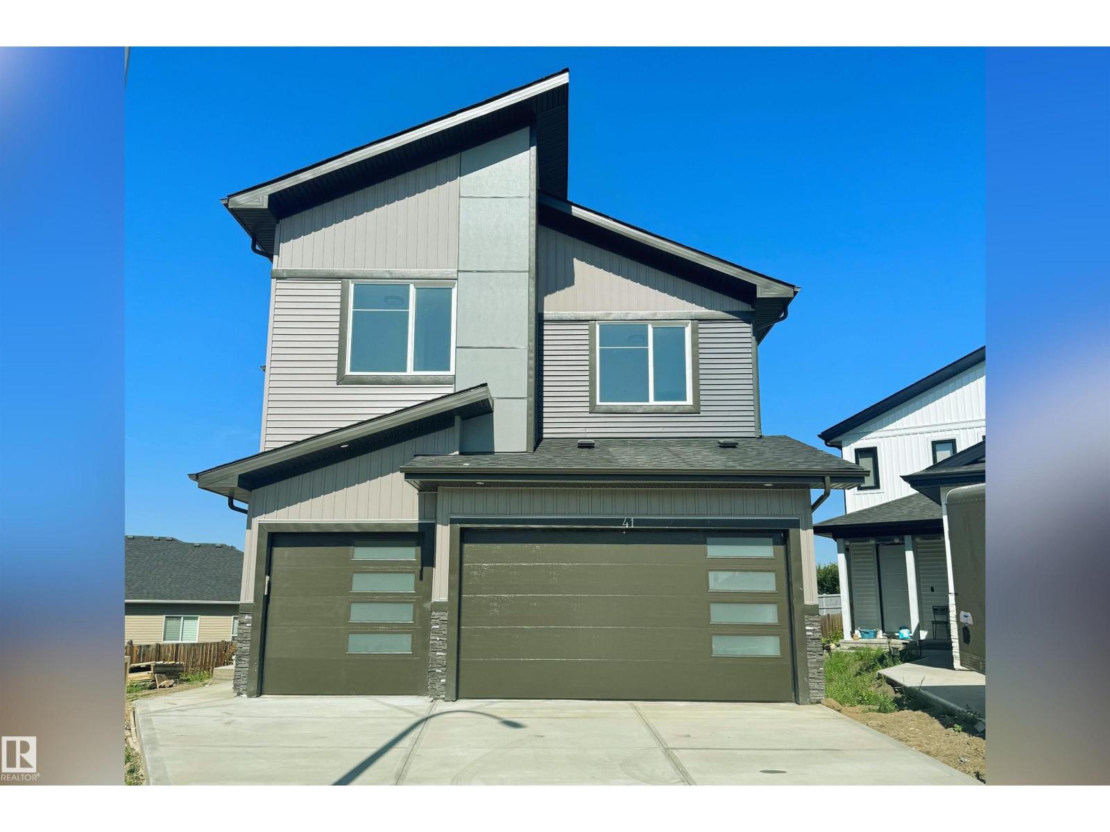 41 Hull Wd, Spruce Grove, AB T7X 0X5