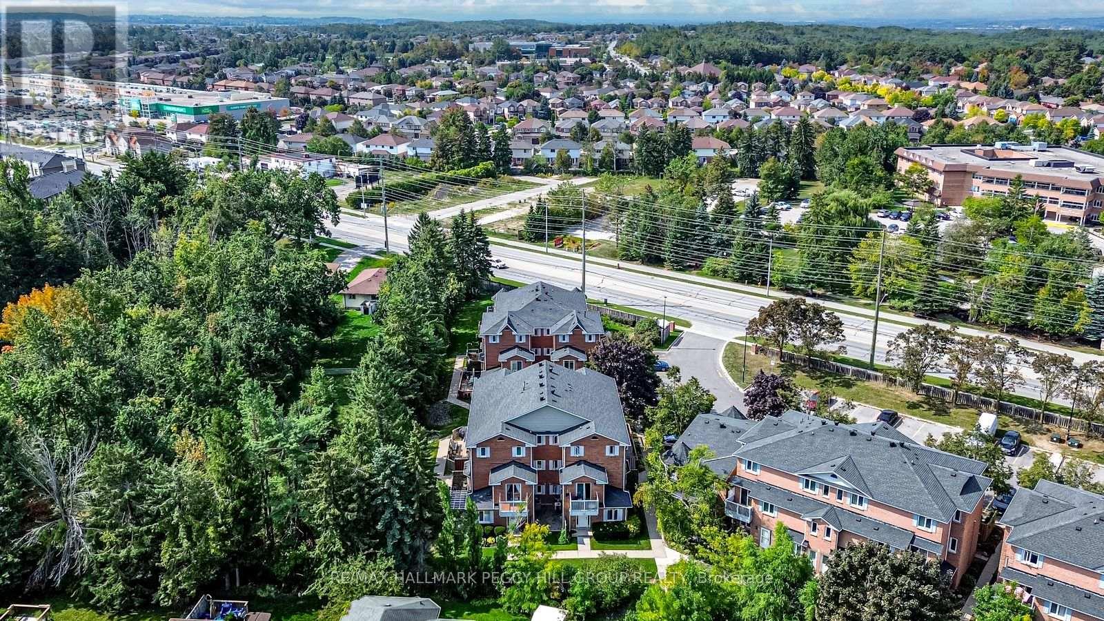 52 508 Essa Rd, Barrie, ON L4N 7L5