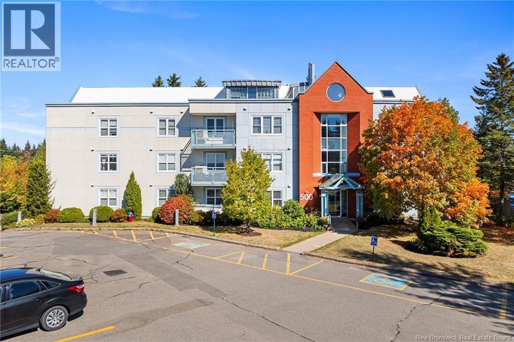 500 Venus Court Unit 320, Fredericton, NB E3B 3A9