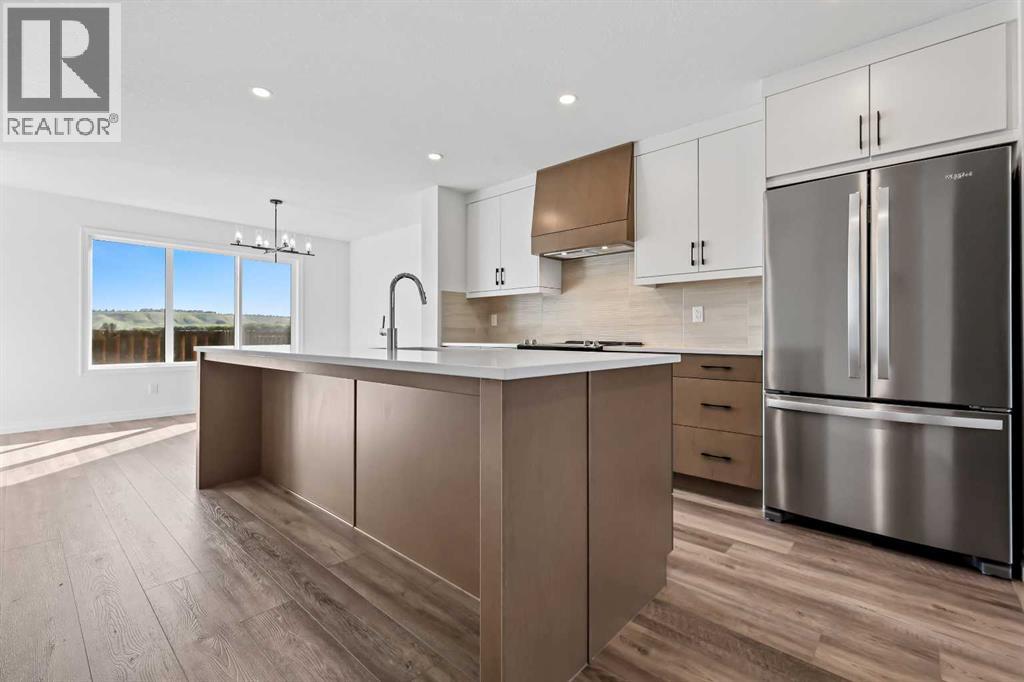 898 Wolf Willow Blvd SE, Calgary, AB T2X 5R7