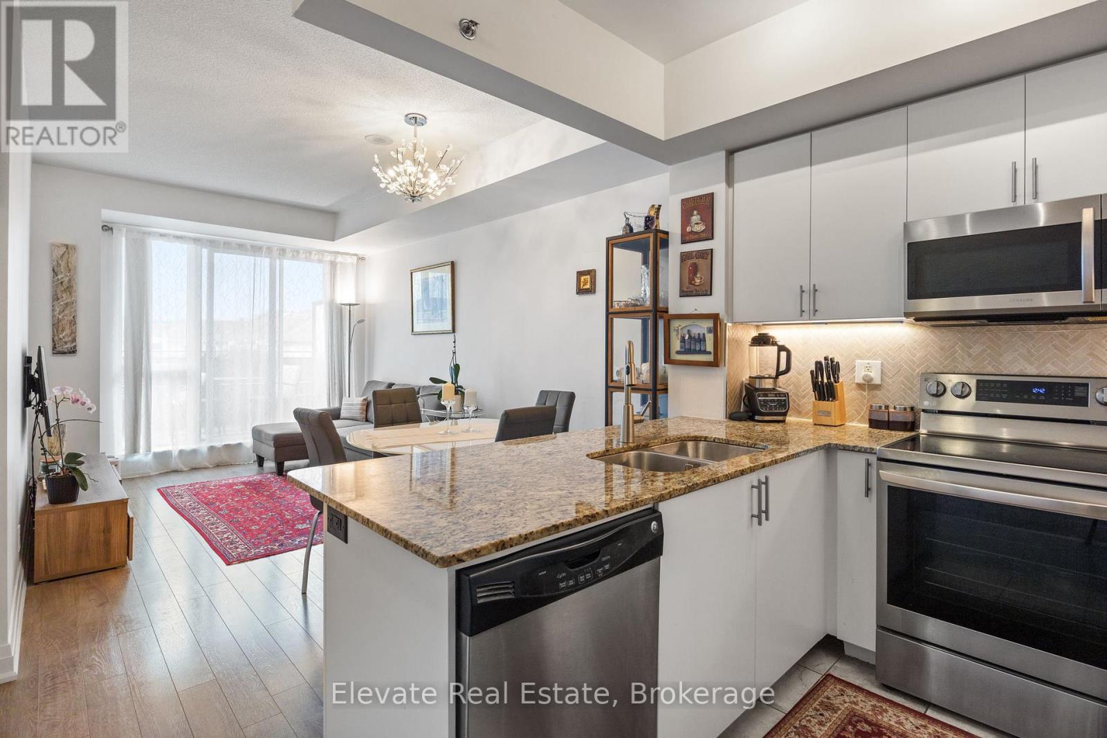 314 520 Steeles Ave W, Vaughan, ON L4J 0H2