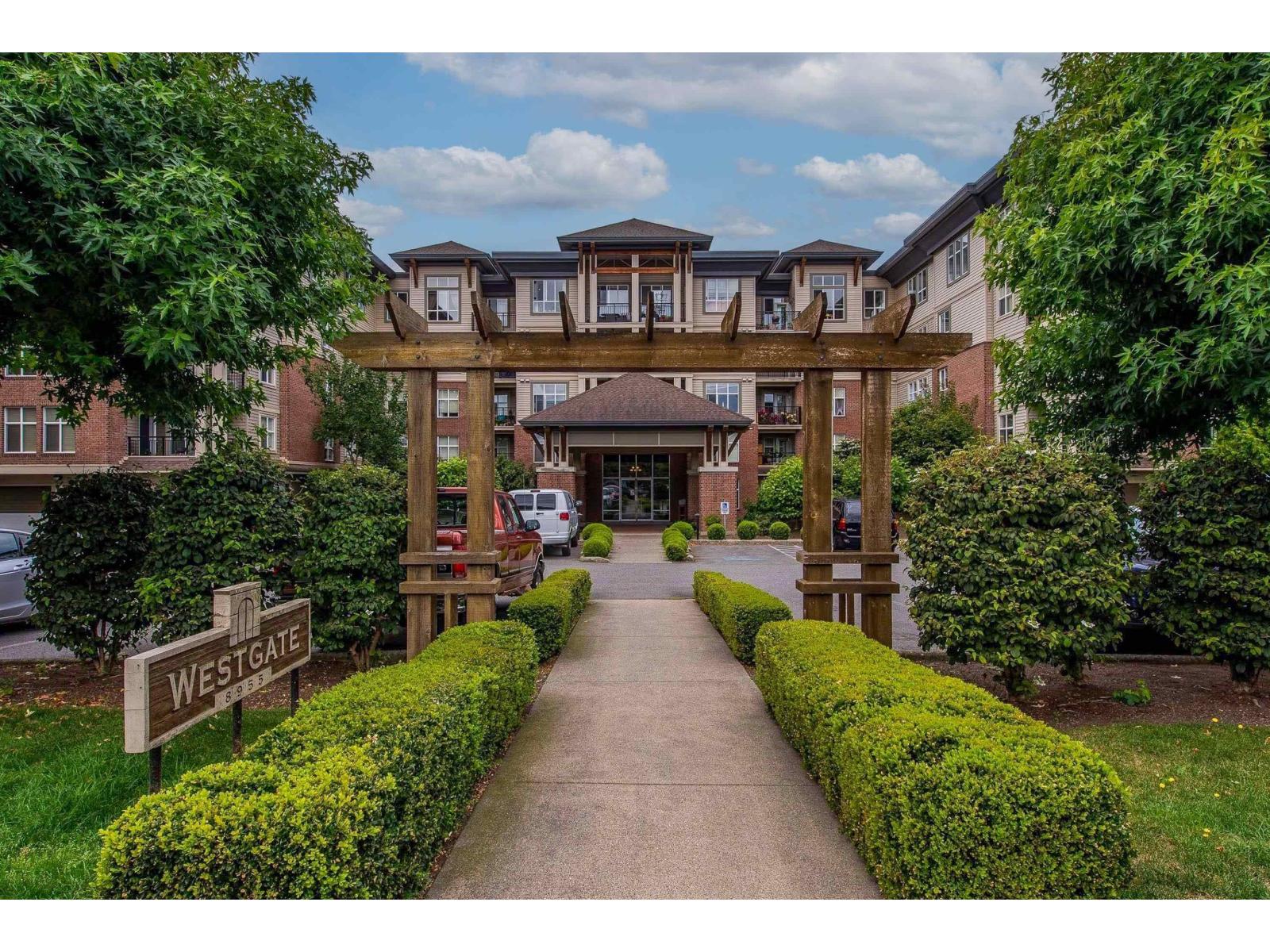8955 Edward Streetchilliwack Proper West Unit 302, Chilliwack, BC V2P 4E2