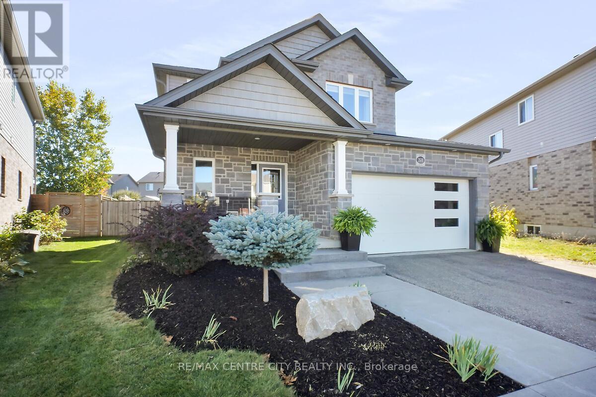 2681 Foxbend Link Trl N, London, ON N6G 5B4