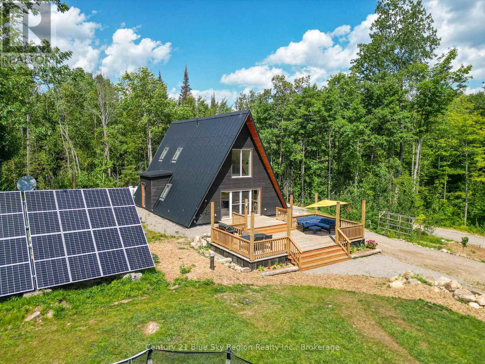 350 Grand Desert Rd, Bonfield, ON P0H 1E0