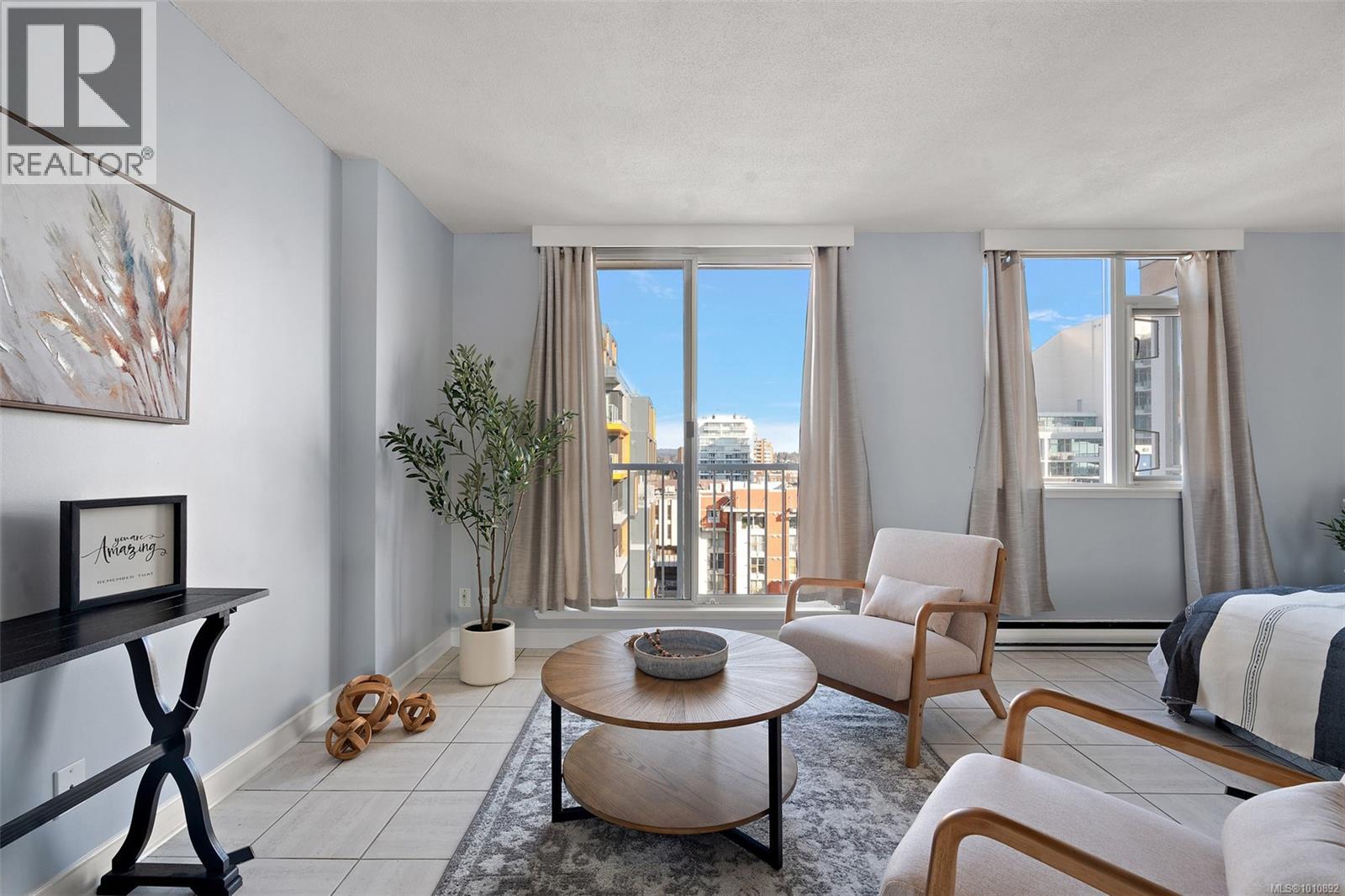835 View St Unit 1009 St, Victoria, BC V8W 3W8