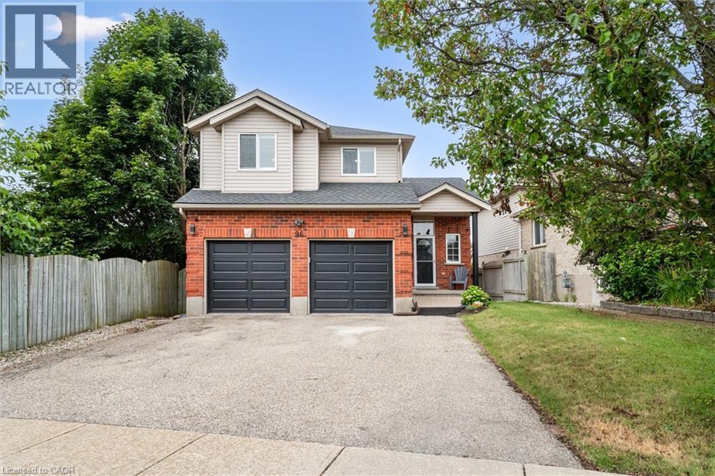96 Kent St, Cambridge, ON N1S 4H2