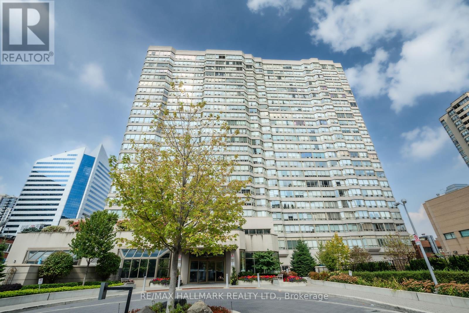 1616 30 Greenfield Ave, Toronto, ON M2N 6N3