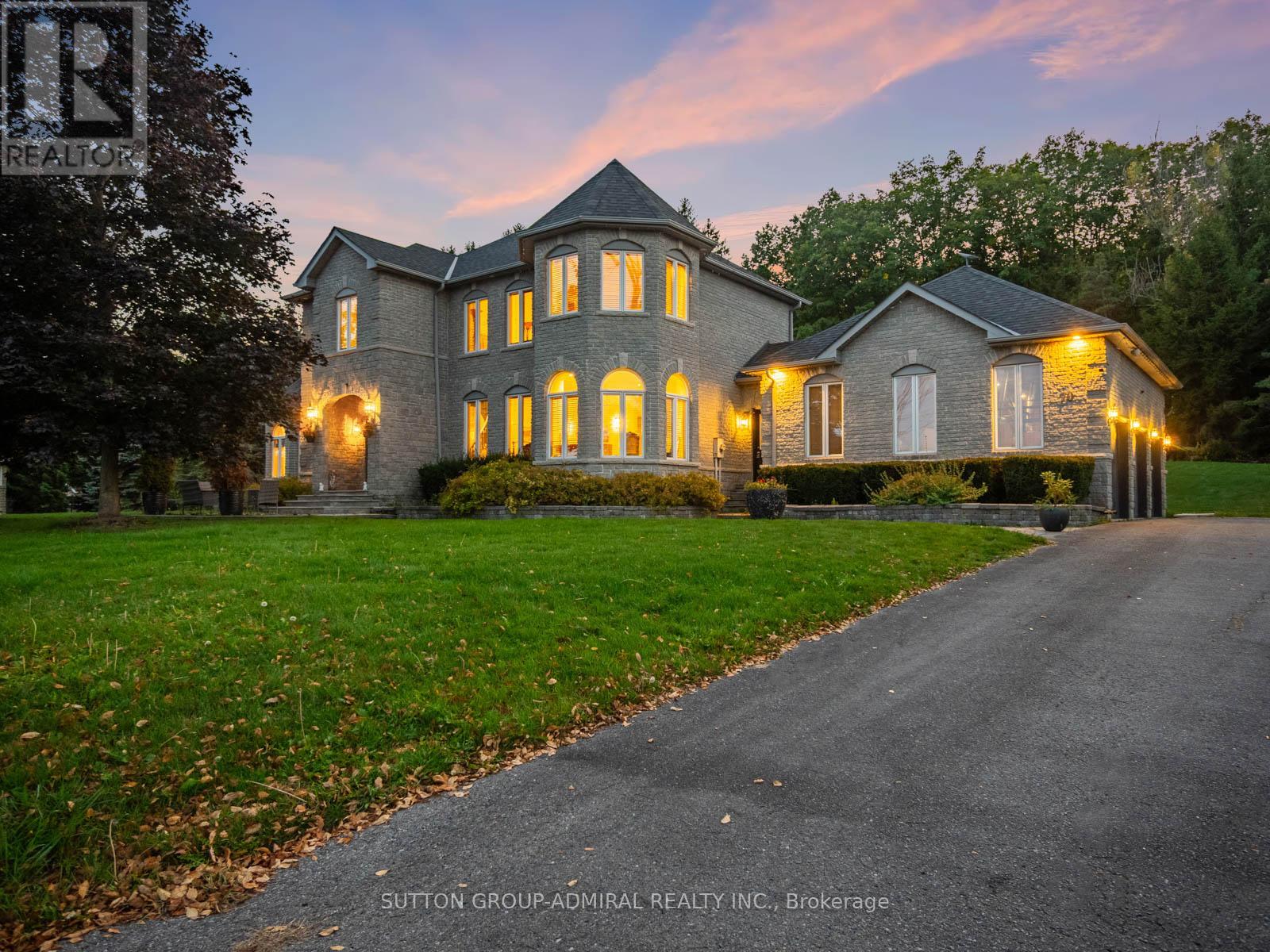 70 Kilkenny Trl, Bradford West Gwillimbury, ON L3Z 3C5