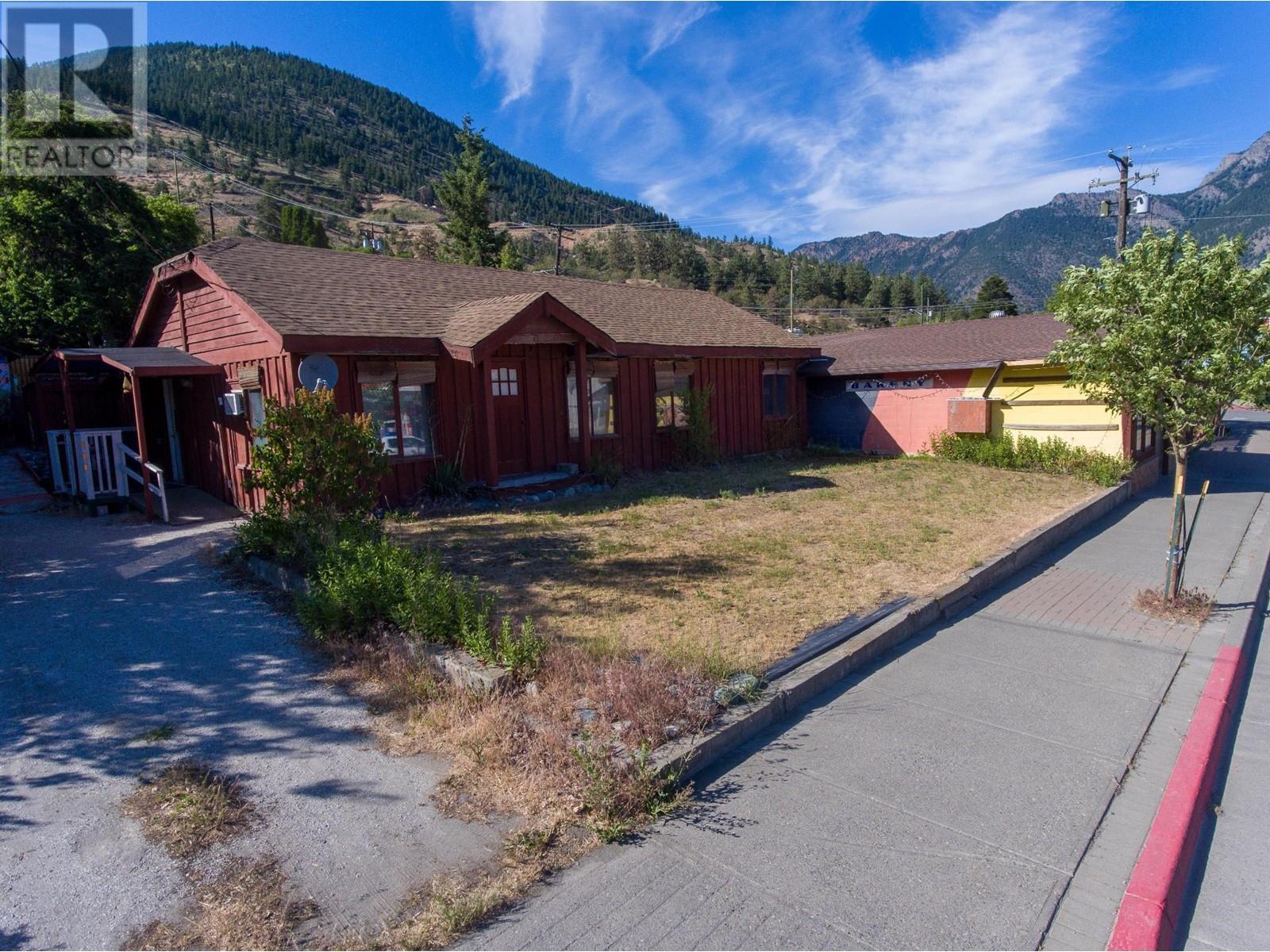 705 Main St, Lillooet, BC V0K 1V0