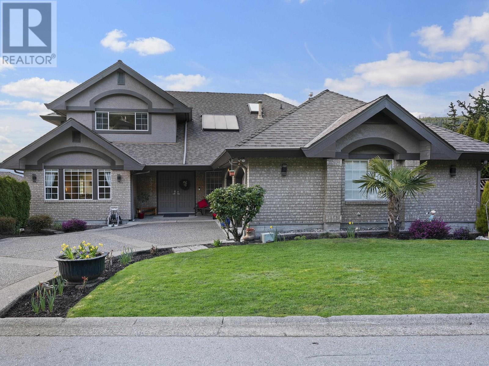 5390 Westhaven Wynd, West Vancouver, BC V7W 3E8