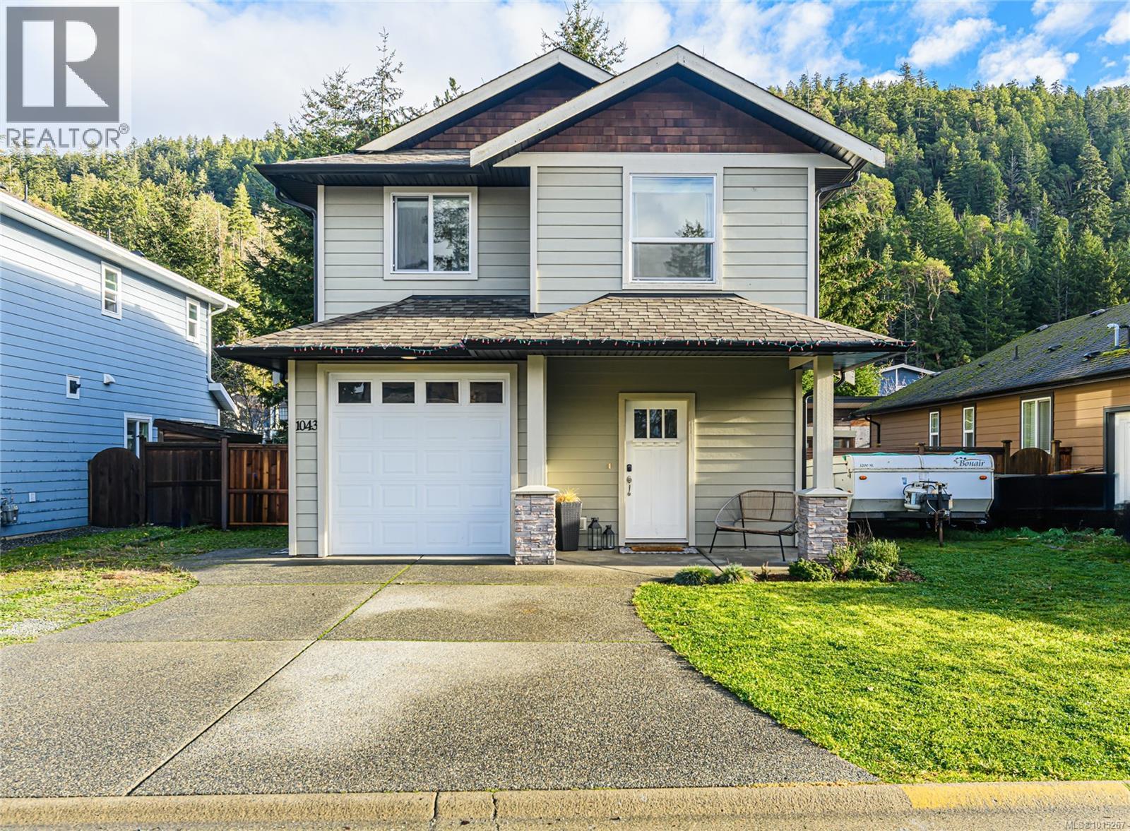 1043 Skylar Cir, Shawnigan Lake, BC V0R 2W3