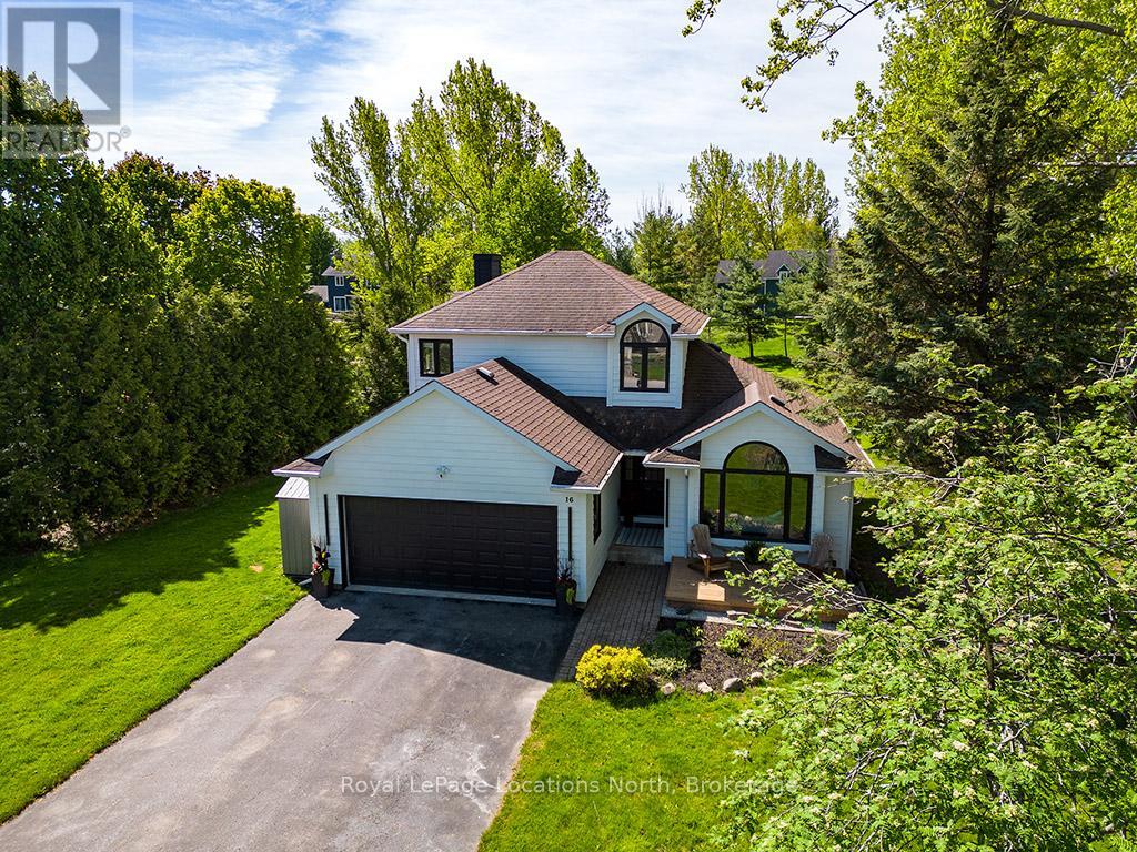 16 Trails End, Collingwood, ON L9Y 5B1