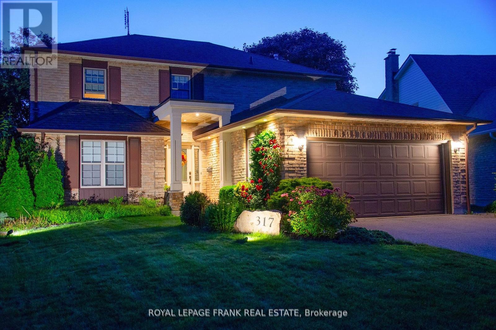 317 Prince Of Wales Dr, Whitby, ON L1N 6M9