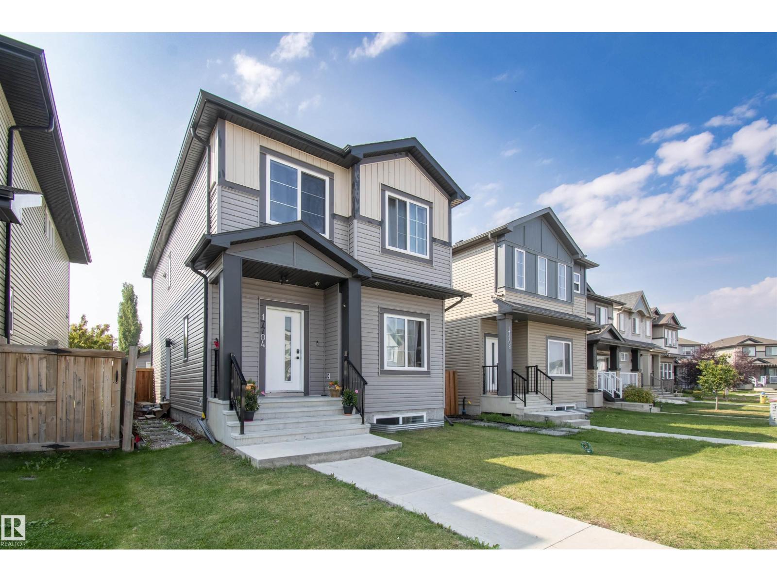 59 St Nw Unit 17704, Edmonton, AB T5Y 0W8