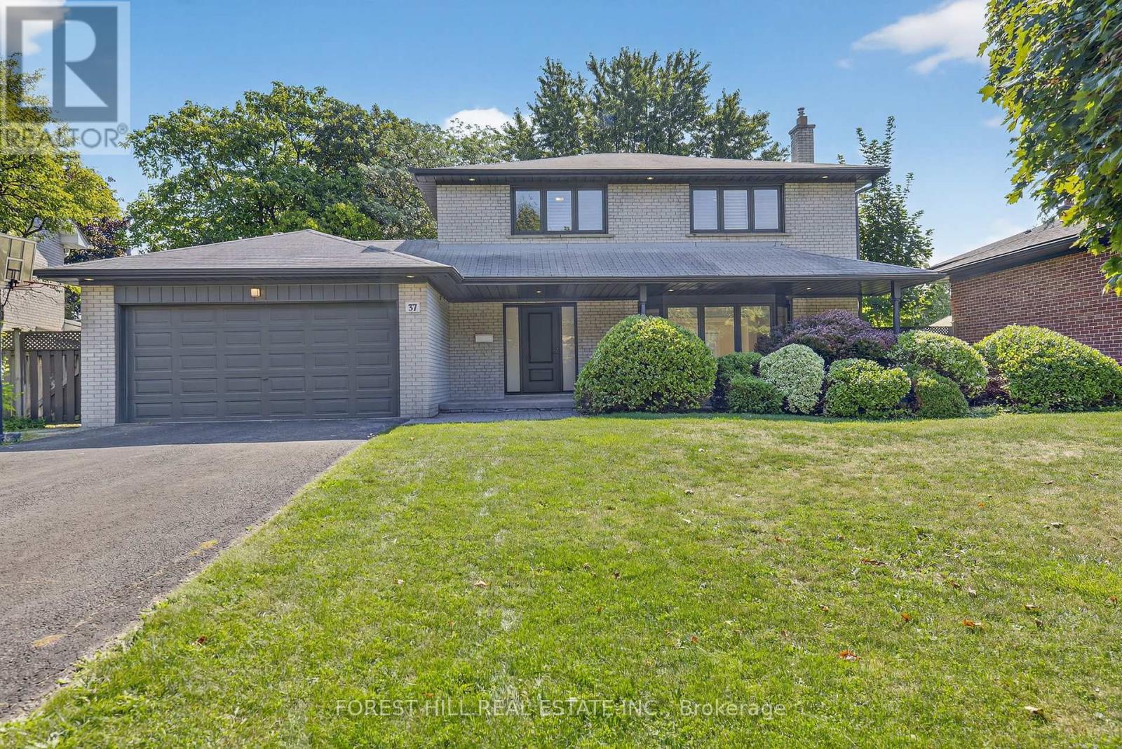 37 Cherry Post Cres, Toronto, ON M9C 2J9