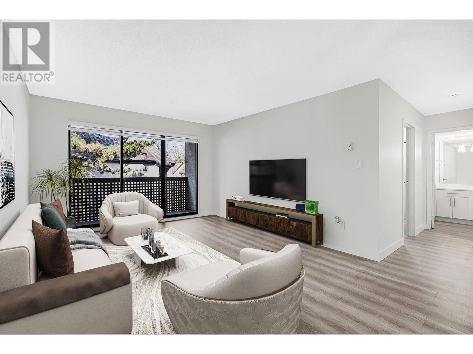 385 Ginger Drive Unit 309, New Westminster, BC V3L 5L6