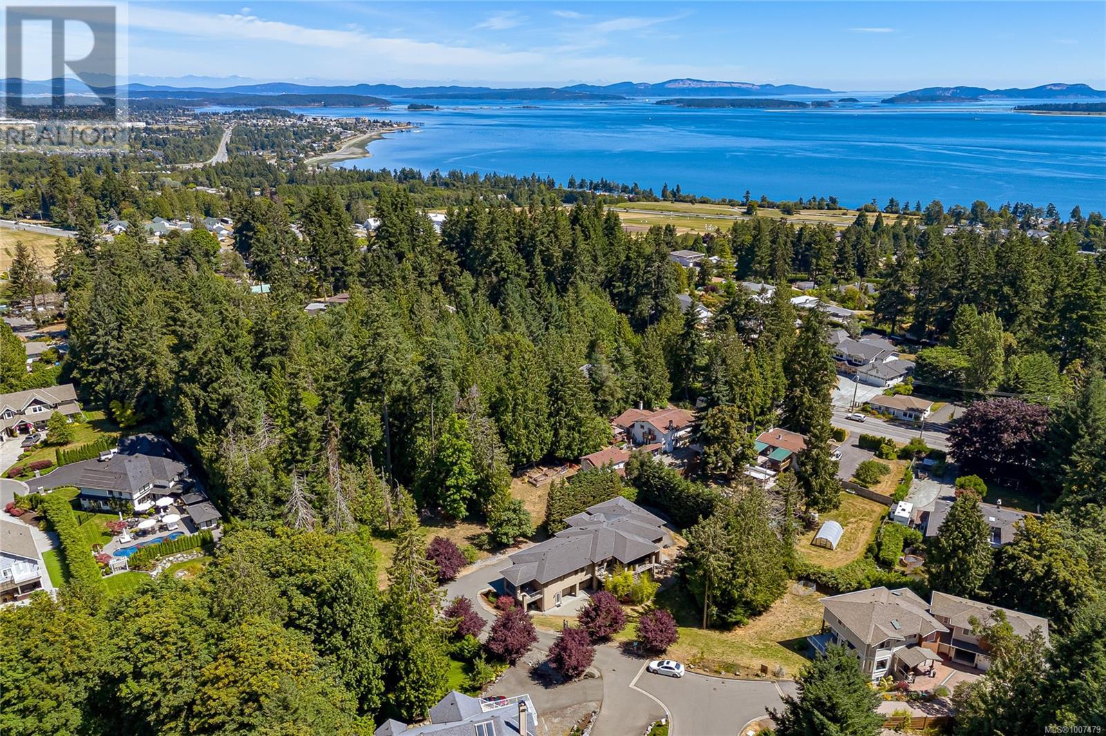1954 Barrett Dr, North Saanich, BC V8L 1A3