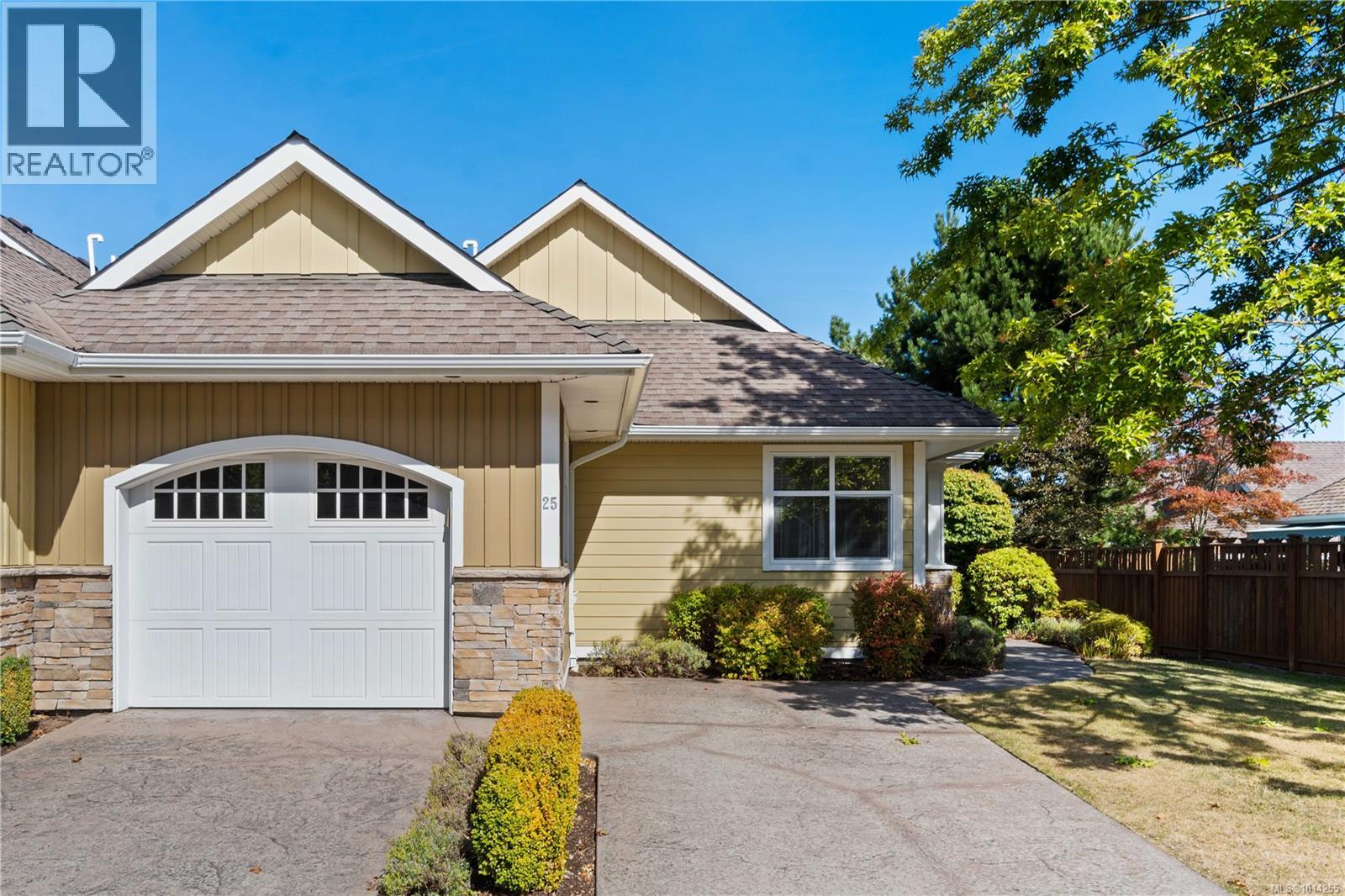 447 Pym St S Unit 25 St, Parksville, BC V9P 2H9