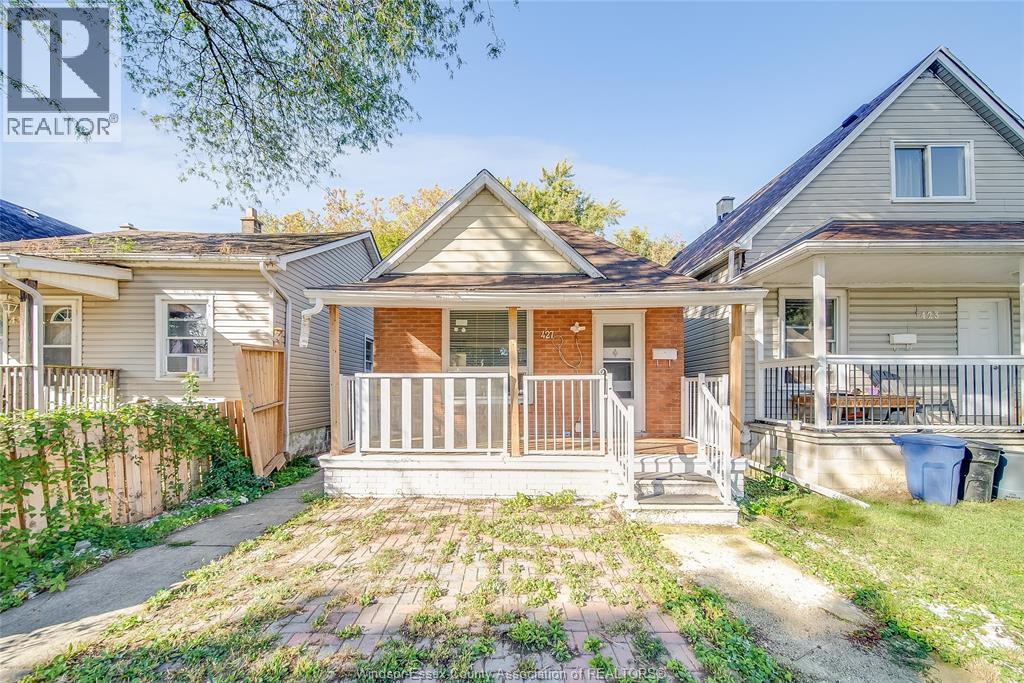 427 Bridge Ave, Windsor, ON N9B 2M3