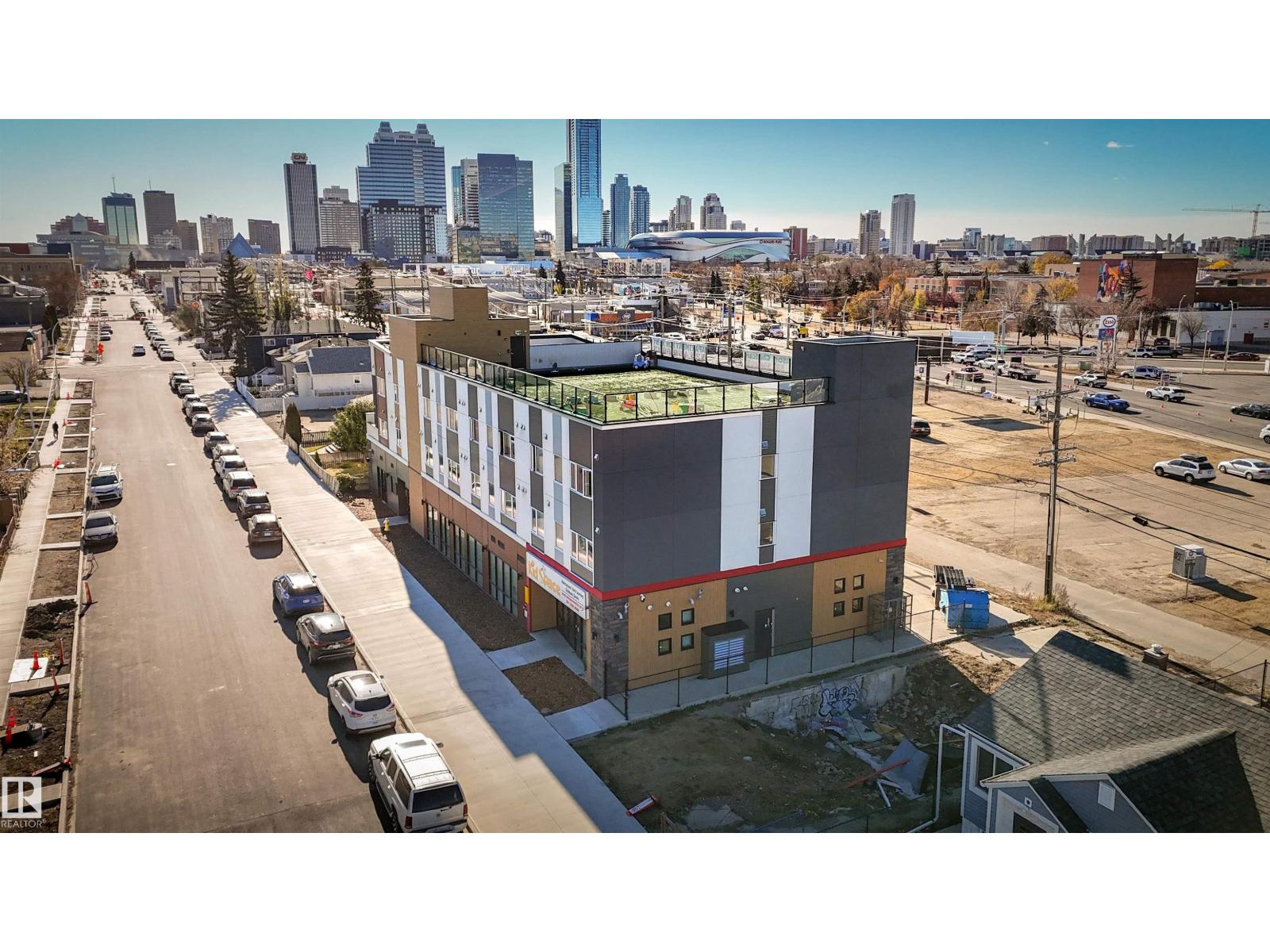 98 St Nw Unit 10882, Edmonton, AB T5H 2P5