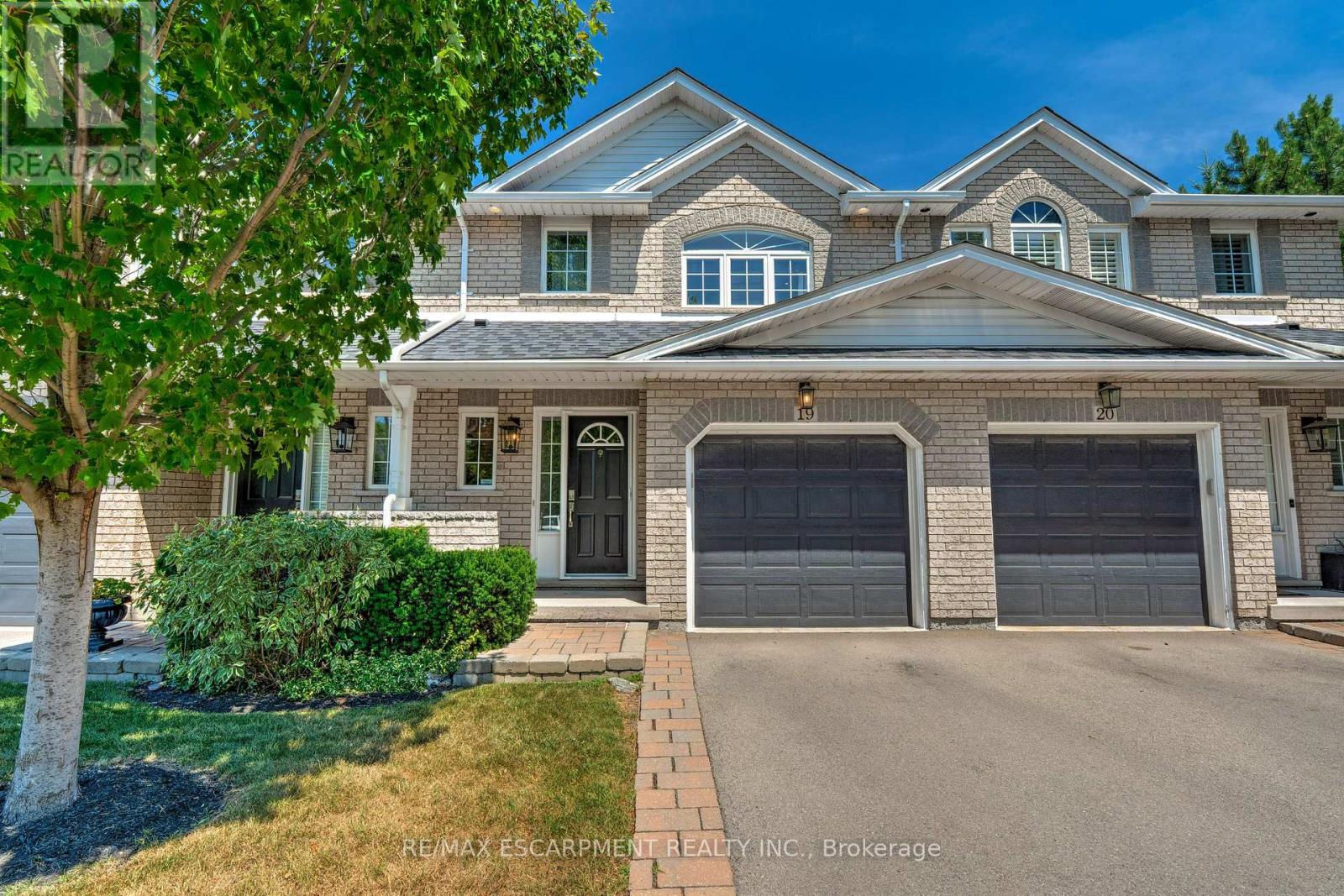 19 2151 Walkers Line, Burlington, ON L7M 4W1