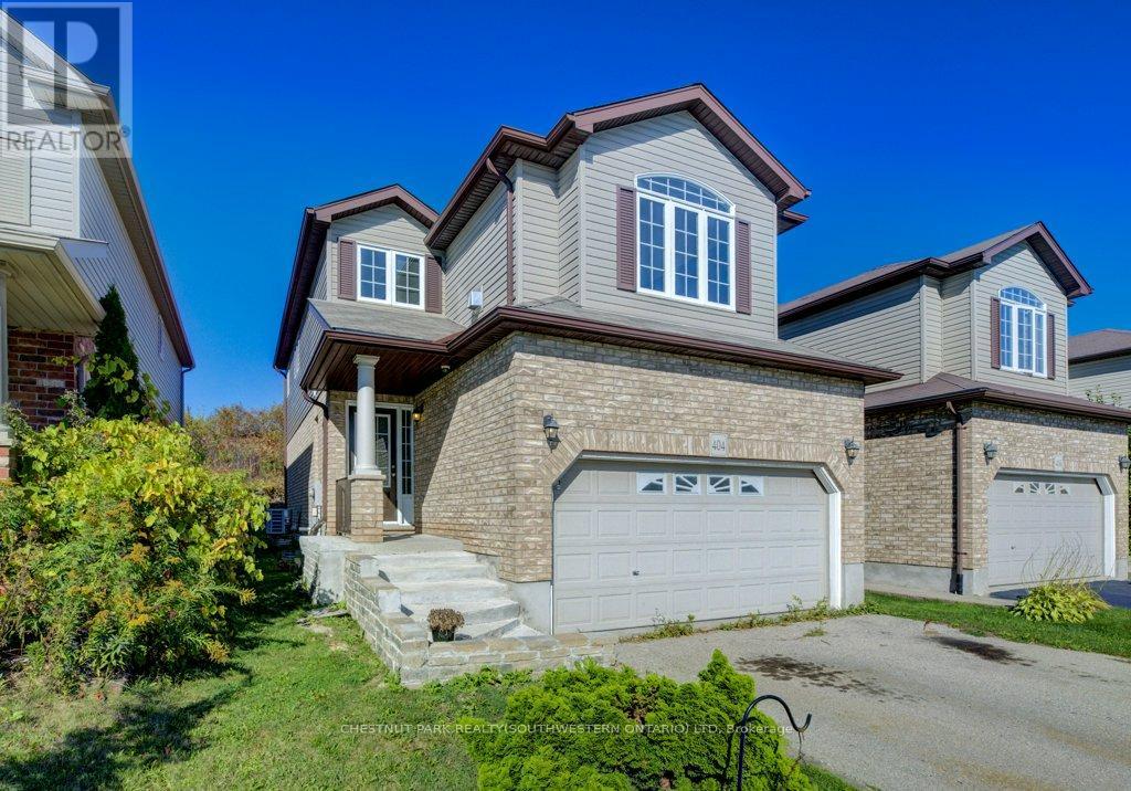 404 Tealby Cres, Waterloo, ON N2J 4Y8