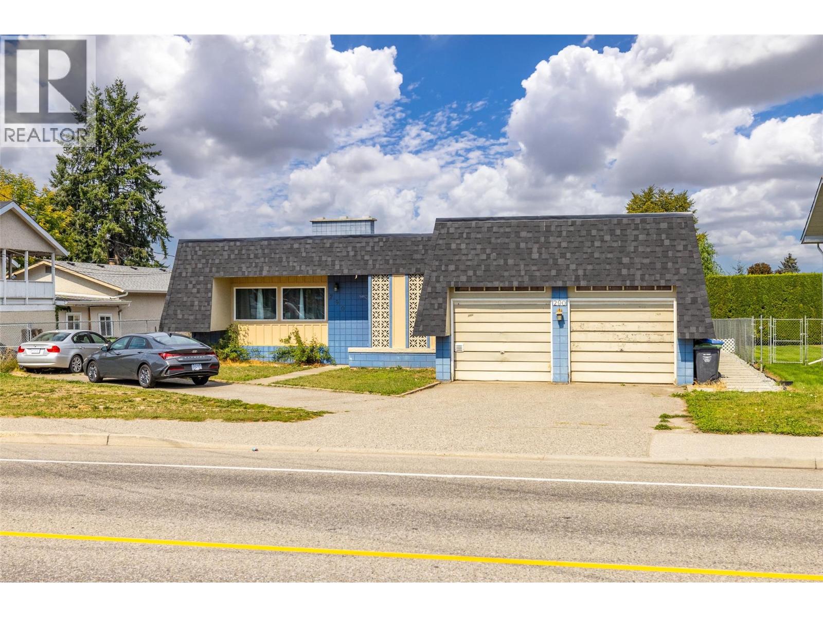 290 Leathead Rd, Kelowna, BC V1X 2H8