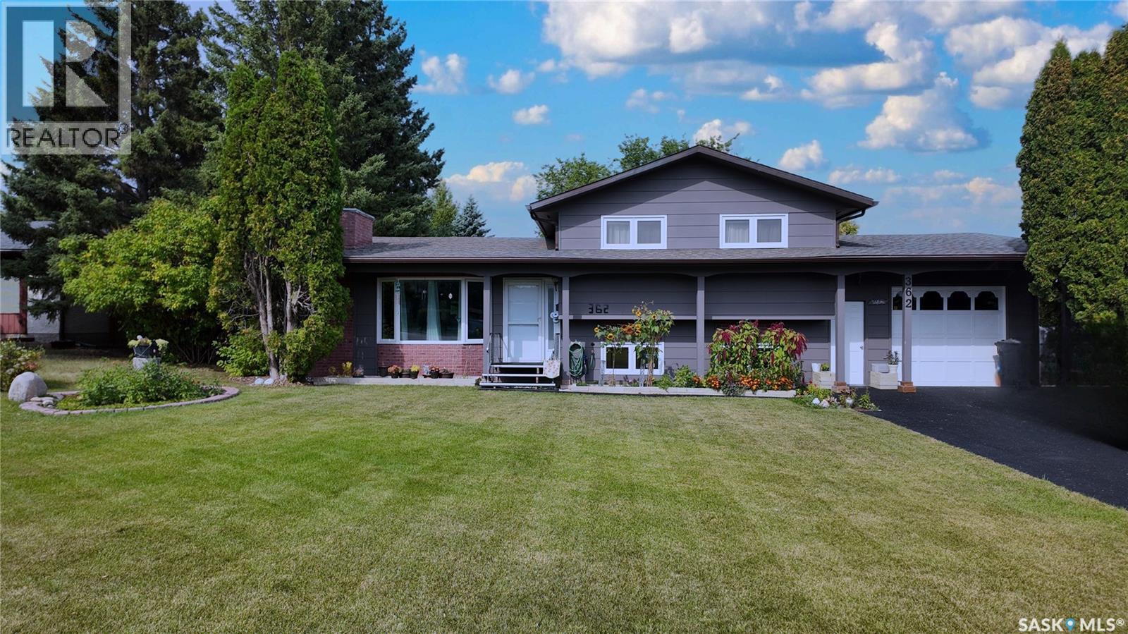 362 35th Street West, Battleford, SK S0M 0E0