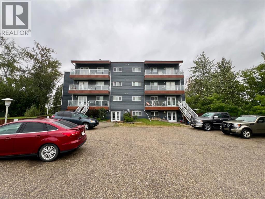 5519 Kerry Wood Drive Unit 305, Red Deer, AB T4N 4X3