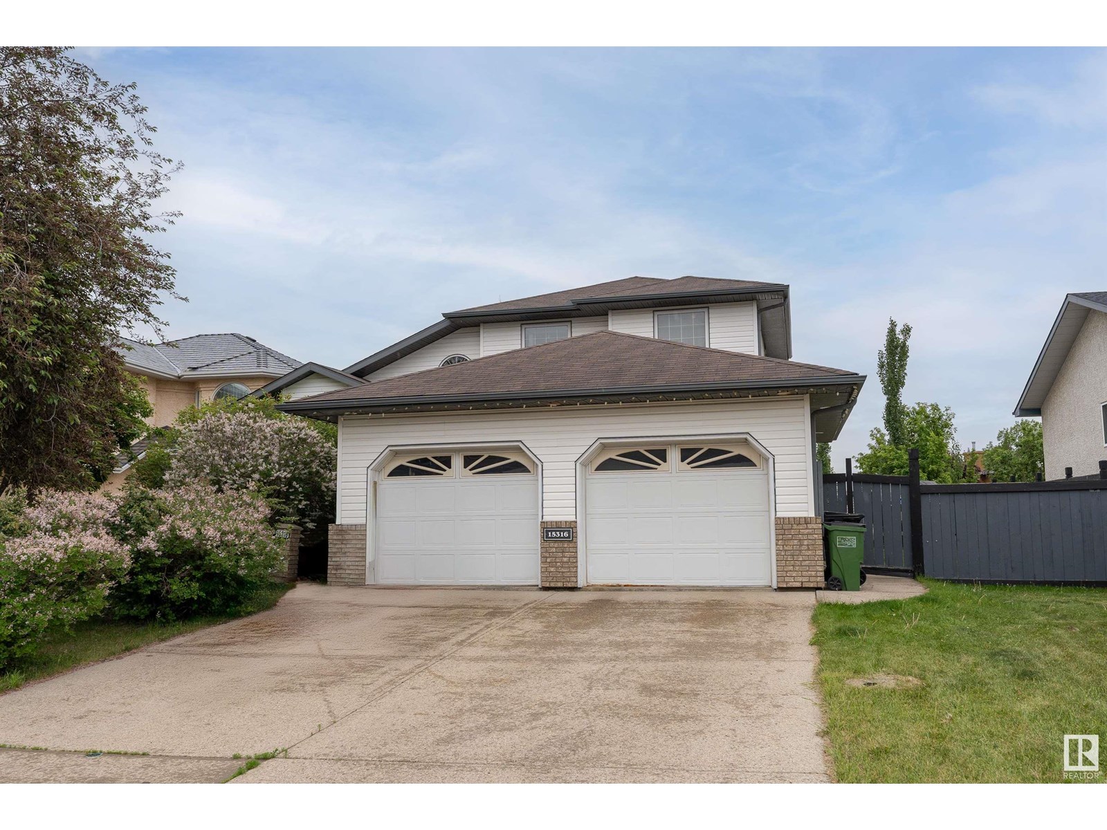 59 St Nw Unit 15316, Edmonton, AB T5Y 2V5