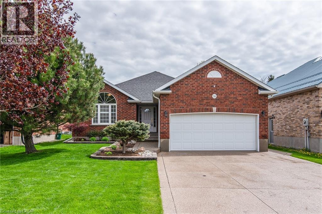 58 Zinkann Cres, Wellesley, ON N0B 2T0