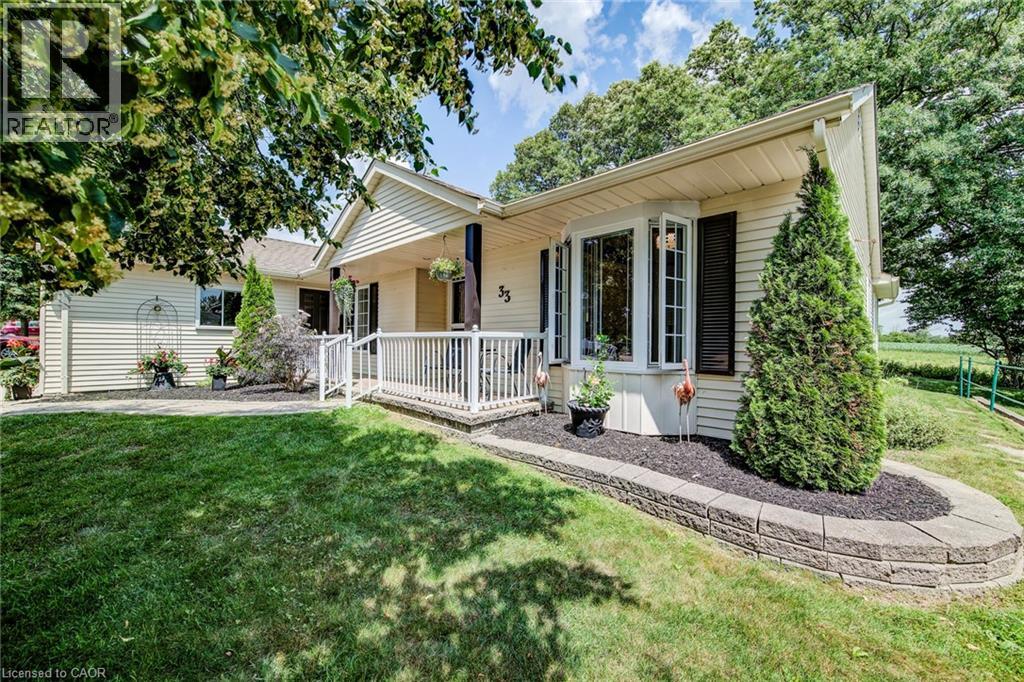 33 Summit Cres, Wilmot, ON N3A 2G3