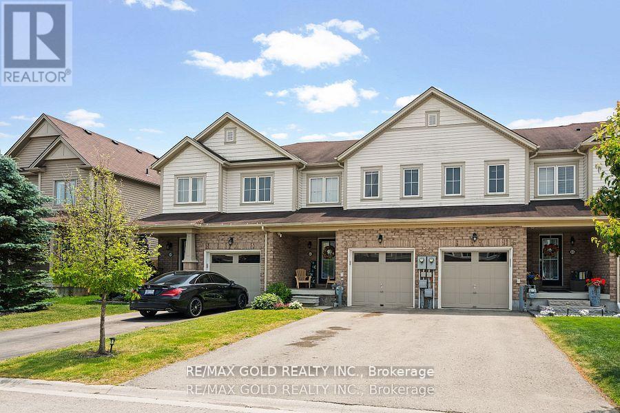 8541 Nightshade St, Niagara Falls, ON L2H 0K9