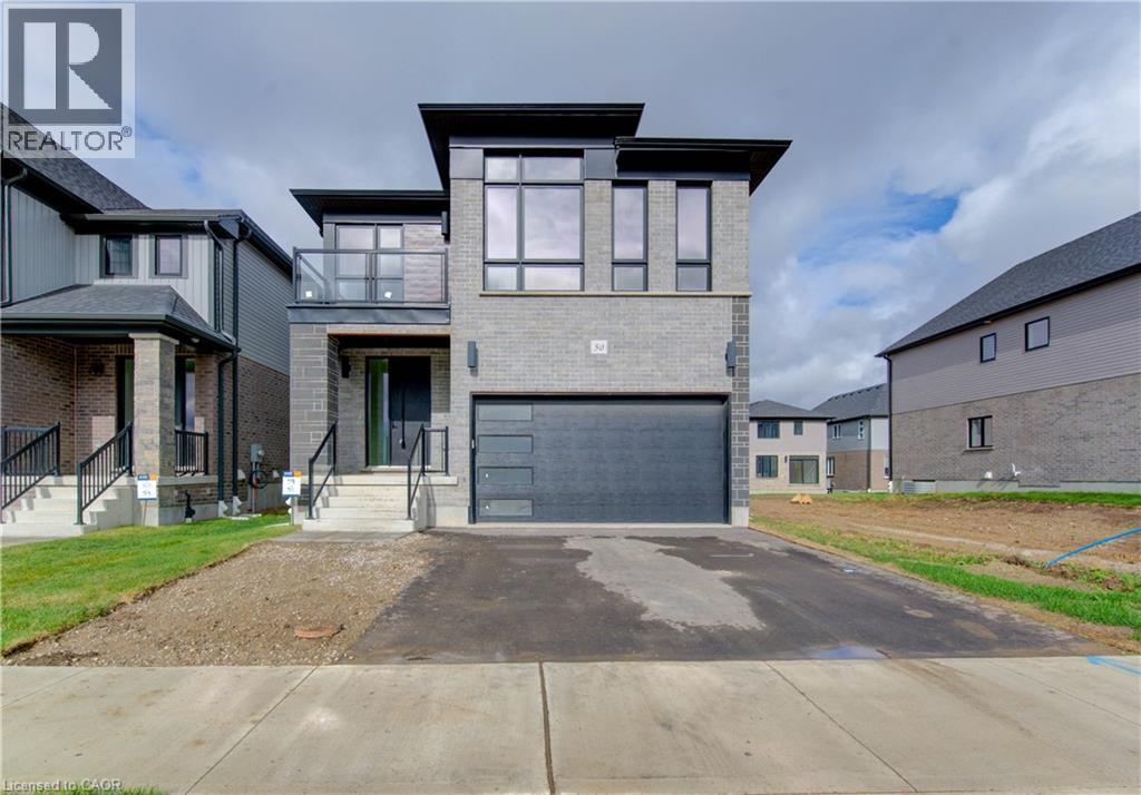 50 Jacob Detweiller Dr, Kitchener, ON N2P 0K7