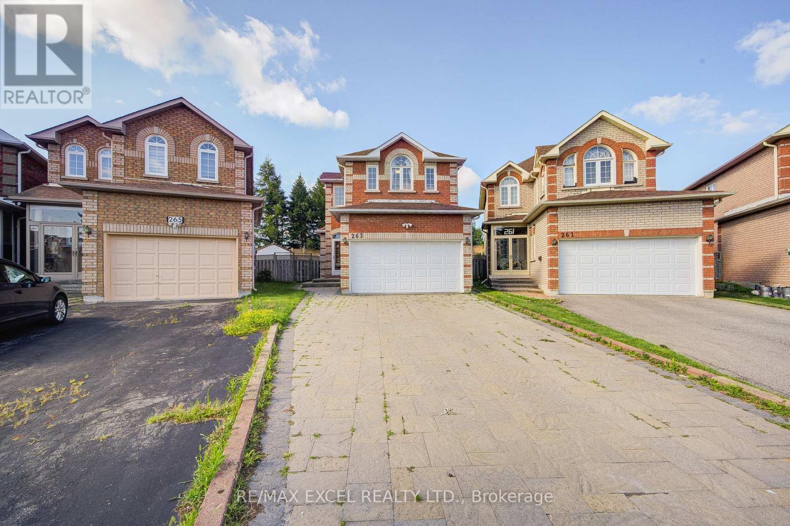 263 Milliken Meadows Dr, Markham, ON L3R 0W2