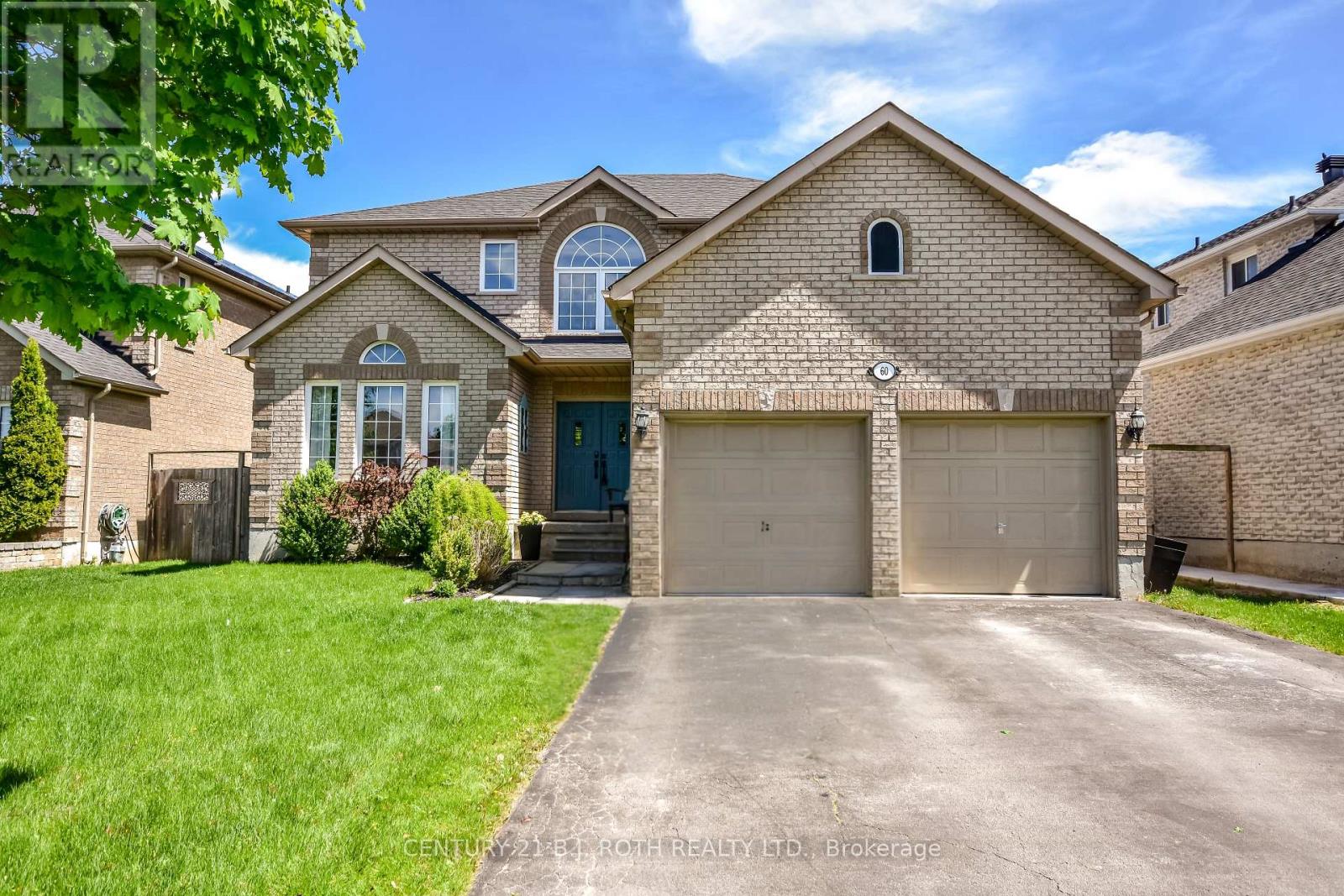 60 Carley Cres, Barrie, ON L4N 0M8