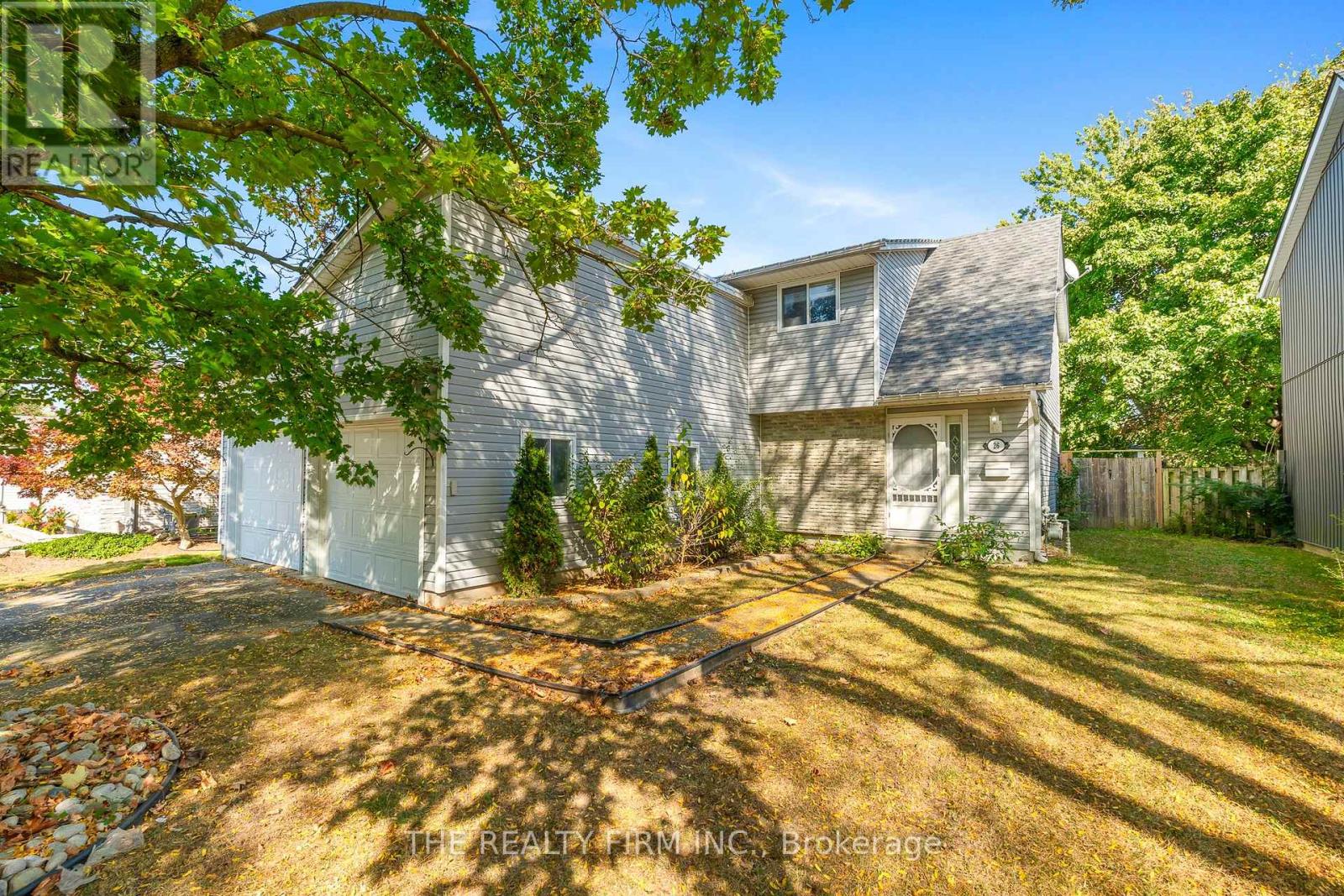 26 Monmore Rd, London, ON N6G 2W6