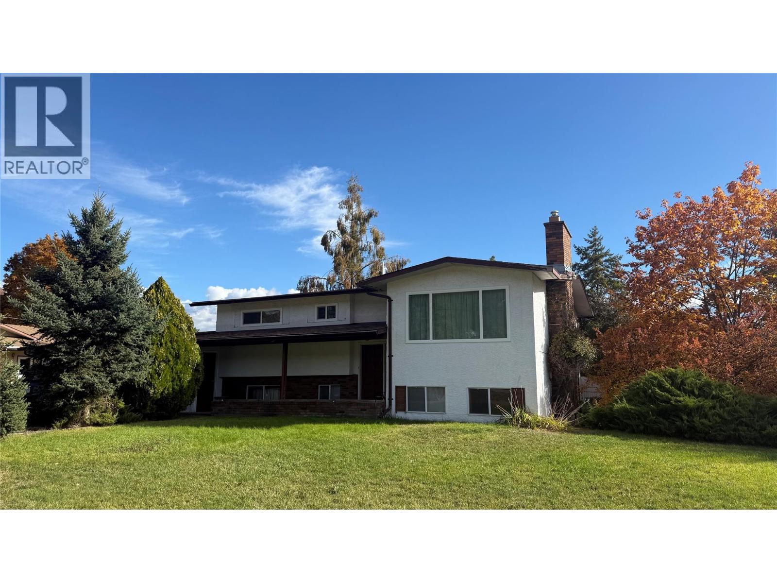 169 Cariboo Rd, Kelowna, BC V1V 2E4