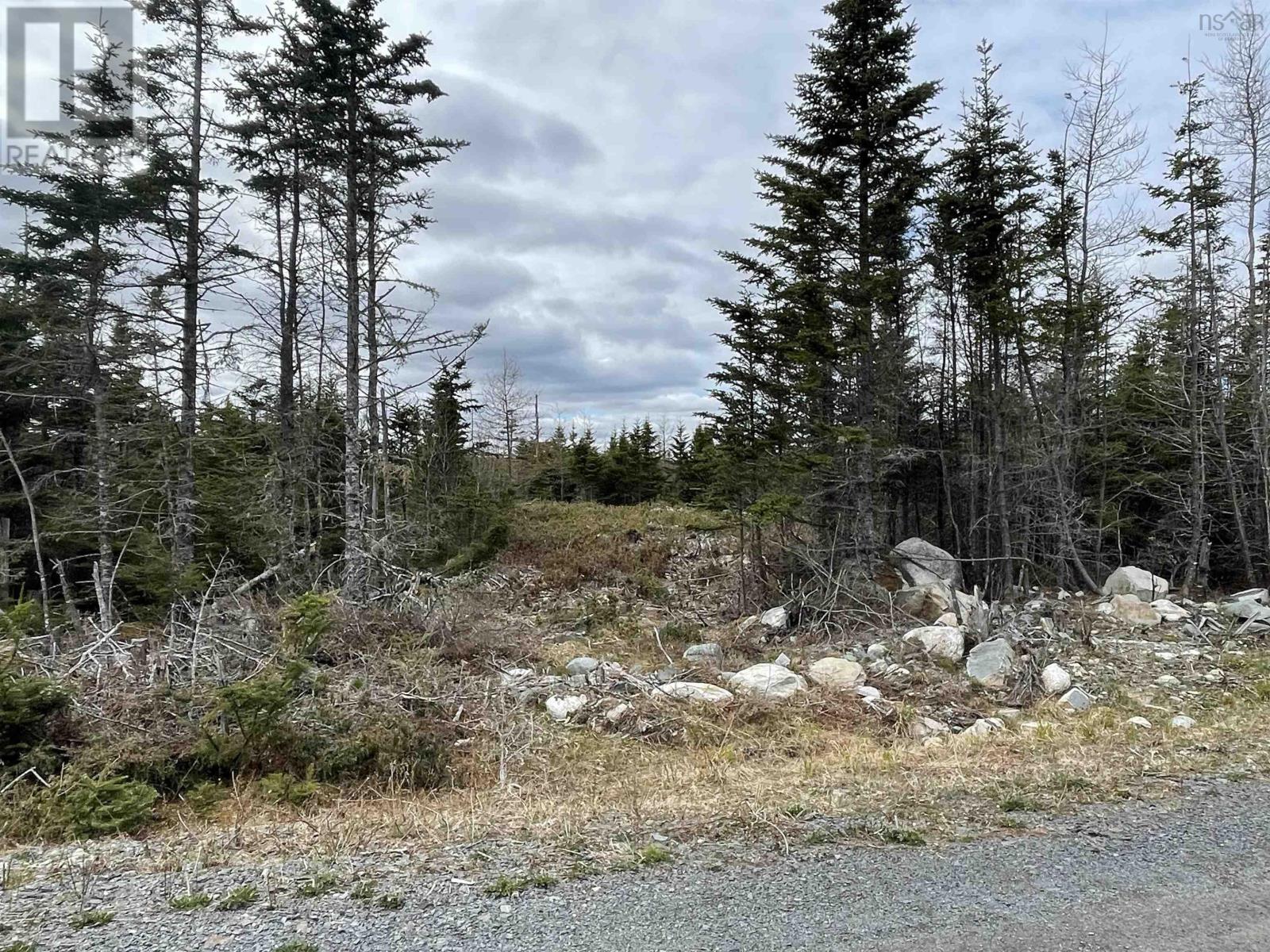 19 Lipkudamoonk Path Unit 143, Clam Bay, NS B0J 1Y0