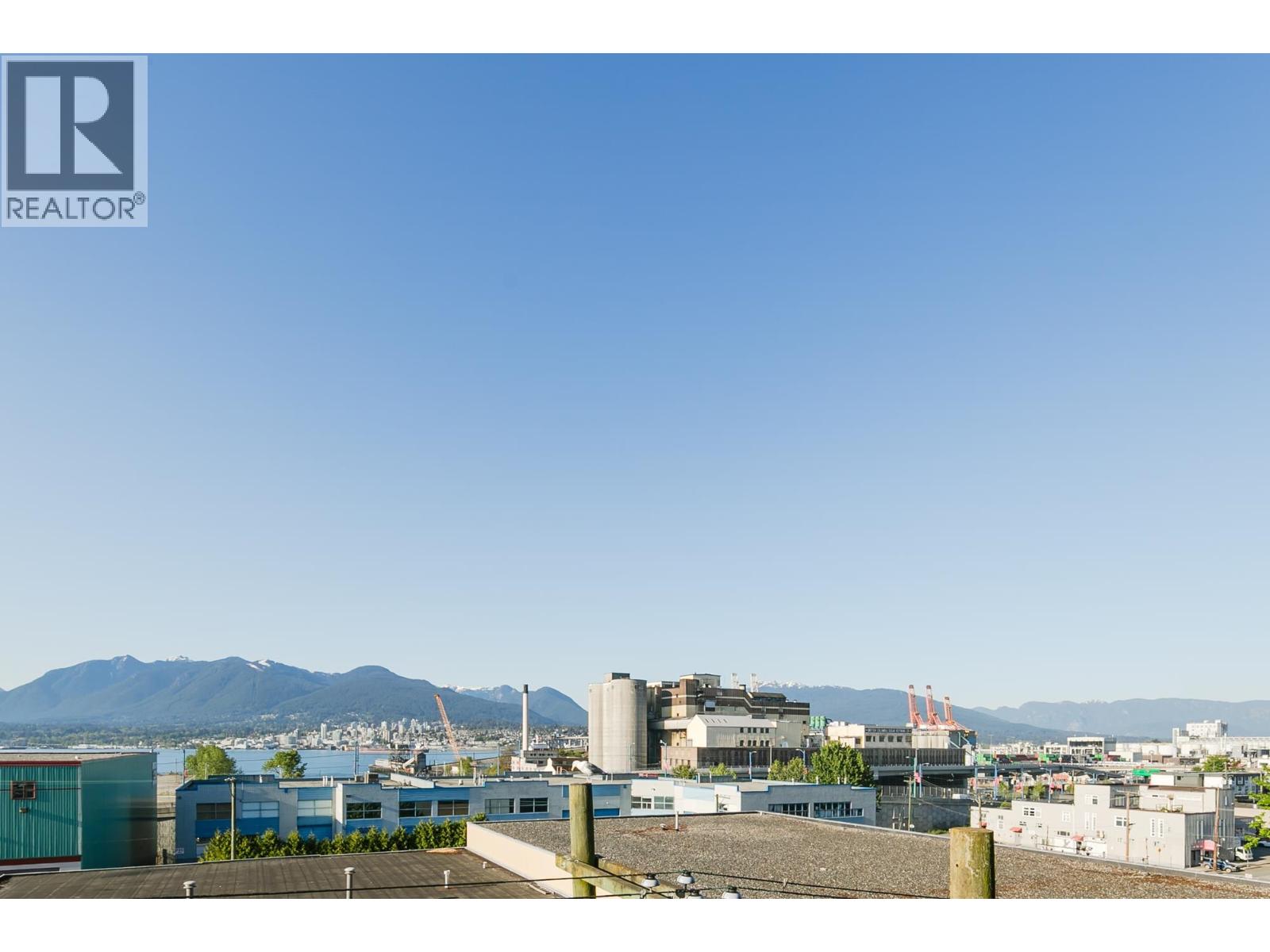 933 E Hastings Street Unit 302, Vancouver, BC V6A 0G6