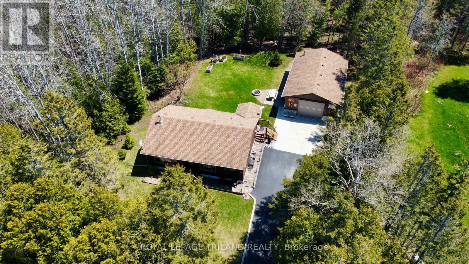 179 Warner Bay Rd, Northern Bruce Peninsula, ON N0H 2R0
