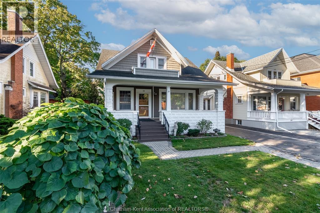29 Erie St S, Chatham-Kent, ON N0P 2C0
